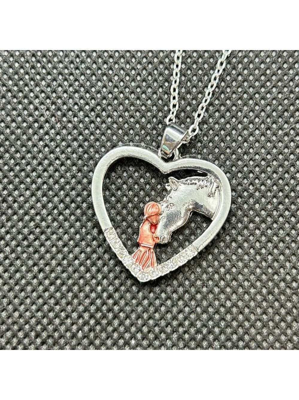 Brand new! Heart horse pendant